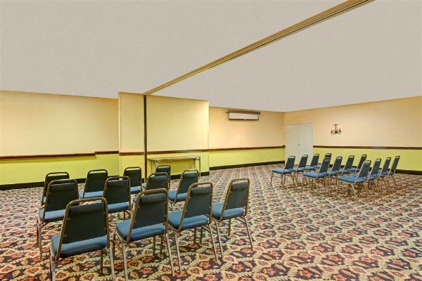 DAYS INN MONTGOMERY NEAR AUM (Montgomery)